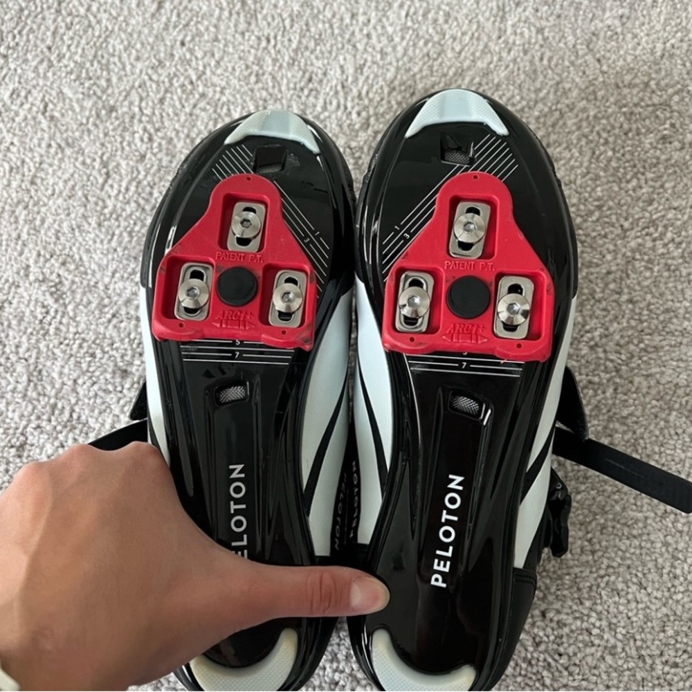 Peleton size 7 shoes - like new (38) - Picture 6 of 6